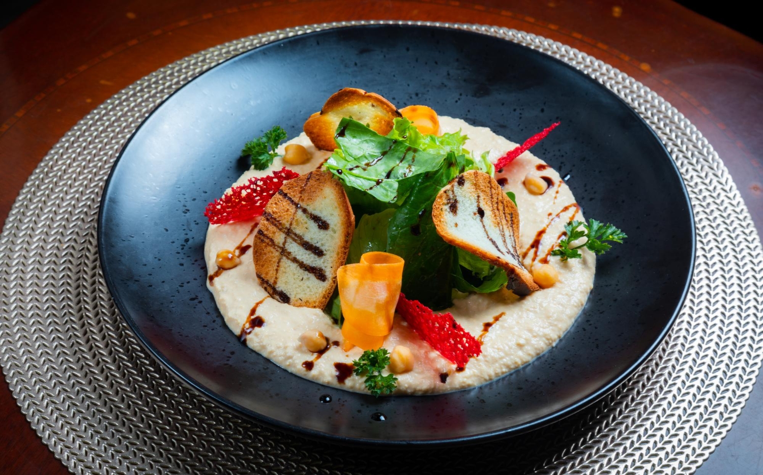 10 Types of Fusion Cuisine & Their Famous Dishes